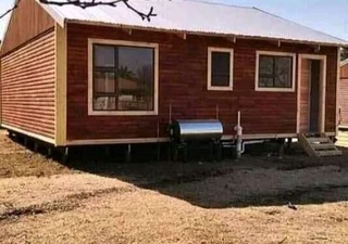 Freemon Log Homes Construction Company: &#43;27734877661.