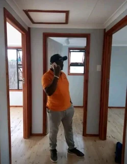 Freemon Log Homes Construction Company: &#43;27734877661.