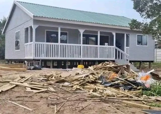 Freemon Log Homes Construction Company: &#43;27734877661.