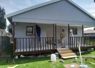 Freemon Log Homes Construction Company: &#43;27734877661.