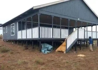 Freemon Log Homes Construction Company: &#43;27734877661.