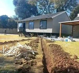 Freemon Log Homes Construction Company: &#43;27734877661.