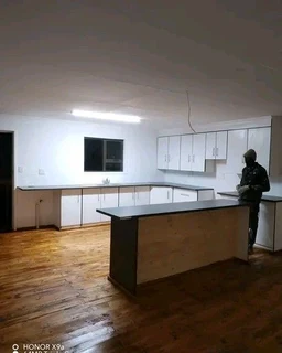 Freemon Log Homes Construction Company: &#43;27734877661.