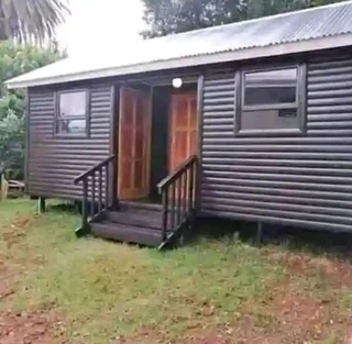 Freemon Log Homes Construction Company: &#43;27734877661.