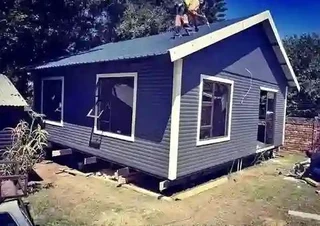 Freemon Log Homes Construction Company: &#43;27734877661.