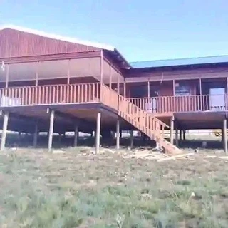 Freemon Log Homes Construction Company: &#43;27734877661.