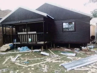 Log Homes and Nutec Homes: &#43;27643441964 / &#43;27734877661.