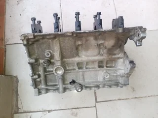Toyota etios 2nr engine parts