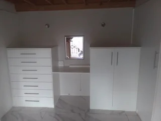 Room for Rent in Karenpark / Wonderpark - 0718580285