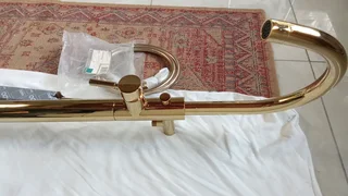 Bath mixer tap ( overhang floor stand)