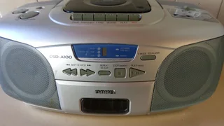Aiwa portable music centre