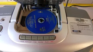 Aiwa portable music centre