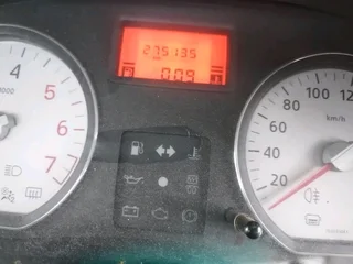 Selling Nissan Np200 2018 model 1.5 dci