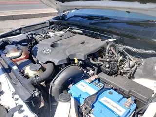 Selling Toyota Hilux diesel longbase 2018 model