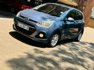 Selling Hyundai Grand i10 2014 model