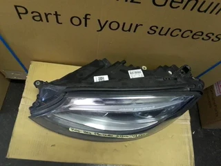 (2014-2016) MERCEDES S.CLAS W222 RIGHT SIDE LED XENON HEADLIGHT FOR SALE