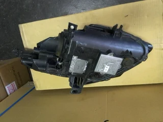 (2015-2018 ) JAGUAR  F.TYPE LEFT SIDE LED XENON HEADLIGHT FOR SALE