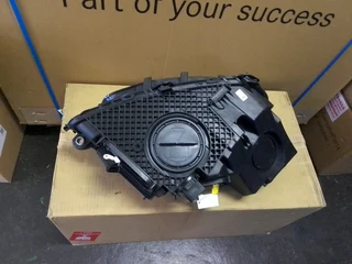 (2019-2022) MERCEDES GLC W253 SINGLE  XENON LED HEADLIGHT FOR SALE