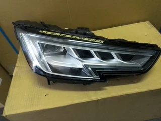 (2018-2020) Audi A4 B9 Matrix Right Side Led Xenon Headlight For Sale. In Good Condition