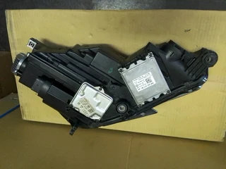 (2018-2010) AUDI A4 B9 MATRIX LEFT SIDE LED XENON HEADLIGHT FOR SALE