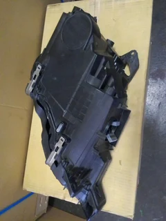 (2019-2022) VOIVO XC 60 LEFT SIDE LED HEADLIGHT FOR SALE