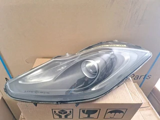 (2009-2014) MC LARER MP4 12 C LEFT SIDE XENON HEADLIGHT FOR SALE.