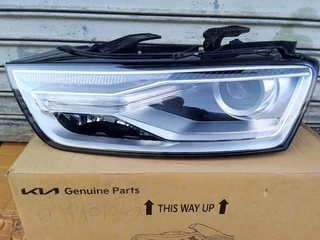 (2016-2020) Audi Q3 Left Side Led Xenon Headlight For Sale