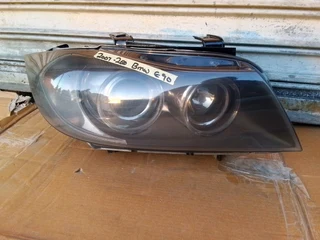 (2007-2010) BMW E90 PREFACE RIGHT SIDE XENON HEADLIGHT FOR