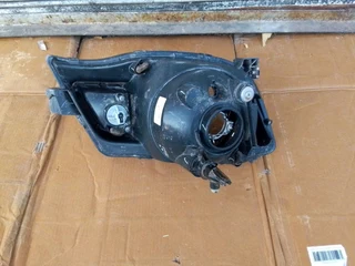 (2014-2018) RENULT KWID LEFT SIDE NORMAL HEADLIGHT FOR SALE