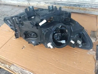 (2014-2017) BMW 2.SERIES F22 LEFT SIDE LED XENON HEADLIGHT FOR SALE