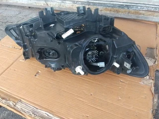 (2014-2017) BMW 2.SERIES F22 LEFT SIDE LED XENON HEADLIGHT FOR SALE