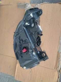 (2013-2016) AUDI A3 RIGHT SIDE LED XENON HEADLIGHT FOR SALE .