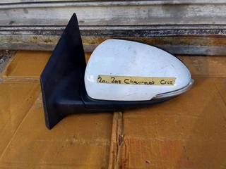 (2012-2015) Chervont Cruz Left Side Mirror For Sale
