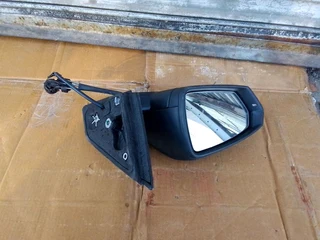 (2018-2022) VW POLO 8 TSI LEFT SIDE MIRROR FOR SALE