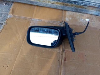 (2004-2008) TOYOTA COROLA RIGHT SIDE MIRROR FOR SALE