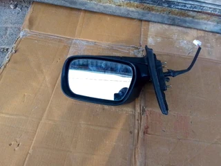 (2004-2008) TOYOTA COROLA RIGHT SIDE MIRROR FOR SALE