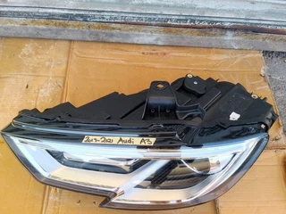 (2017-2020) AUDI A3 LEFT SIDE LED XENON HEADLIGHT FOR SALE . IN GOOD CONDITION.