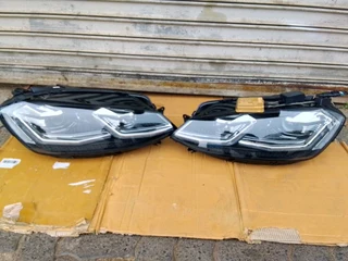 ( 2018-2021) Vw Golf 7.5 Left And Right Led Xenon Headlight For Sale . In Good Condition