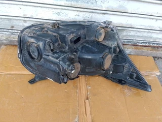 (2014-2020) FORD TRINSIT 250 VAN LEFT SIDE NORMAL HEADLIGHT  FOR SALE