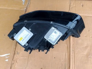 (2013-2016) AUDI A4 B8 F/L RIGHT SIDE LED XENON HEADLIGHT FOR SALE