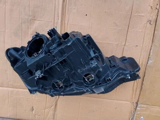 (2013-2015) BMW 3.SERIES F30 PREFACE LEFT SIDE LED XENON HEADLIGHT FOR SALE