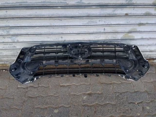 (2021-2023) TOYOTA HILUX GD6 GRILL FOR SALE