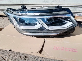 (2021-2024) VW TIGUAN RHS LED XENON HEADLIGHT FOR SALE