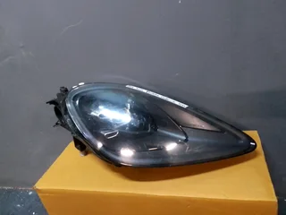 2019-2022 Porsche Cayenne Gti Rhs Xenon Headlight For Sale