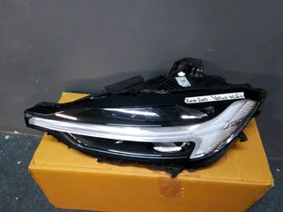 2018-2023 VOIVO XC60 LHS LED HEADLIGHT FOR SALE