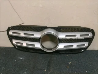 2019-2023 MERCEDES X.CLAS BAKKIE W147 GRILL FOR SALE