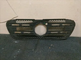 2019-2023 MERCEDES X.CLAS BAKKIE W147 GRILL FOR SALE