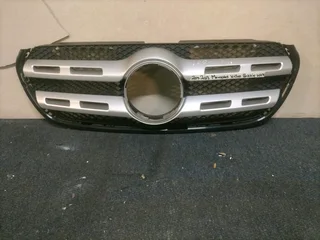 2019-2023 MERCEDES X.CLAS BAKKIE W147 GRILL FOR SALE