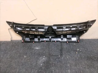 2921-2023 MITSUBISHI TRITON GRILL FOR SALE