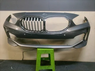 2017-2022 BMW 1.SERIES F40 FRONT BUMPER WITH GRILLE FOR SALE